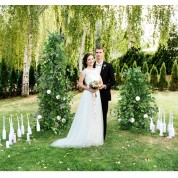 Flower Arrangements For Long Wedding Tables