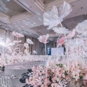 Wedding Ceremony Flower Stand