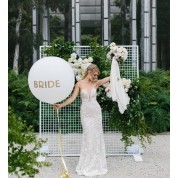 Flower Arrangements With Magnolia Leaves