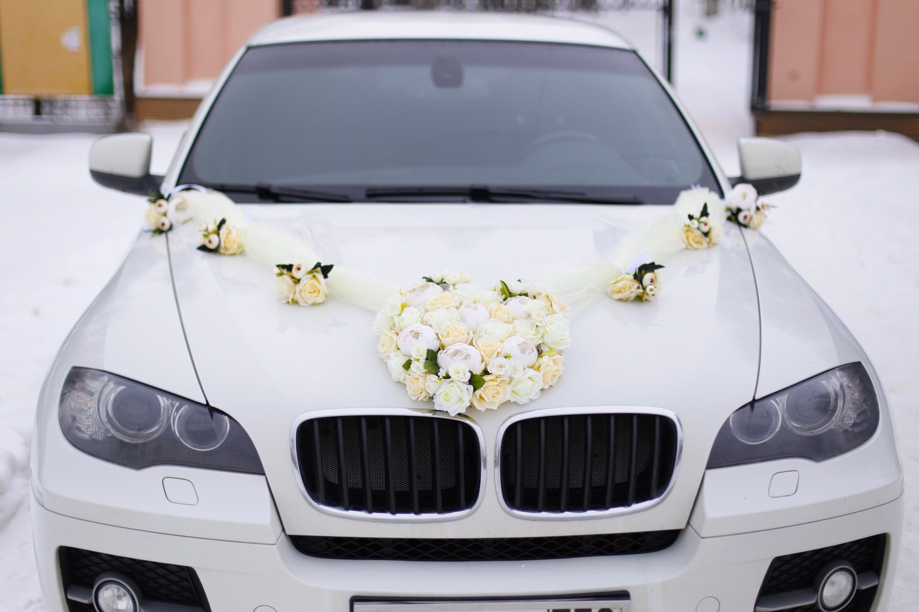 funny car decorations for weddings