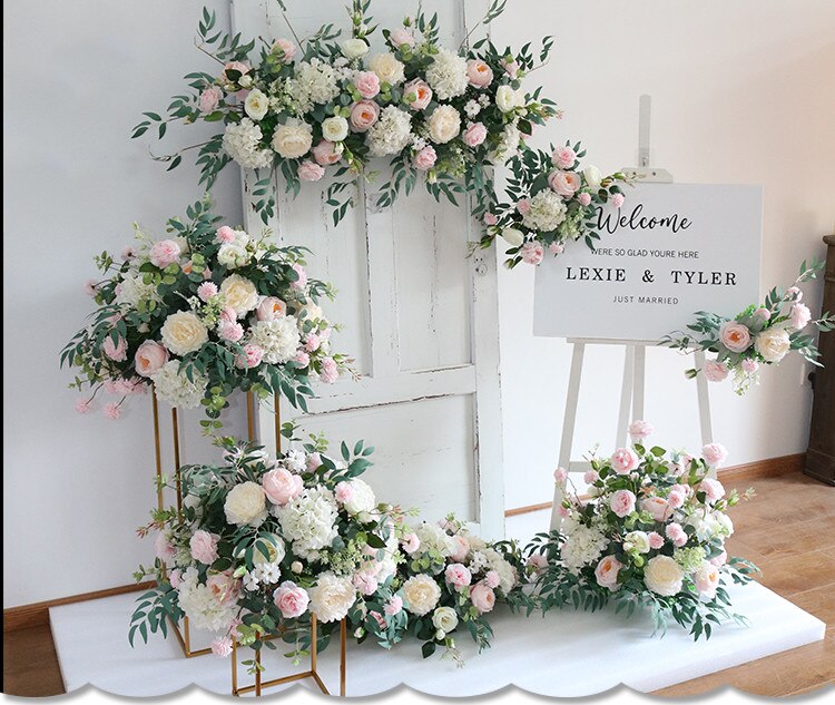 hanging wedding arch1