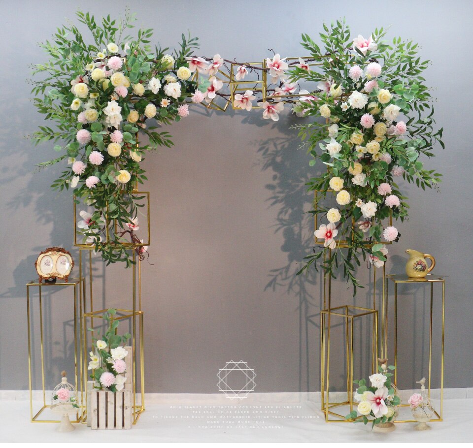 pink gold and white wedding decor1