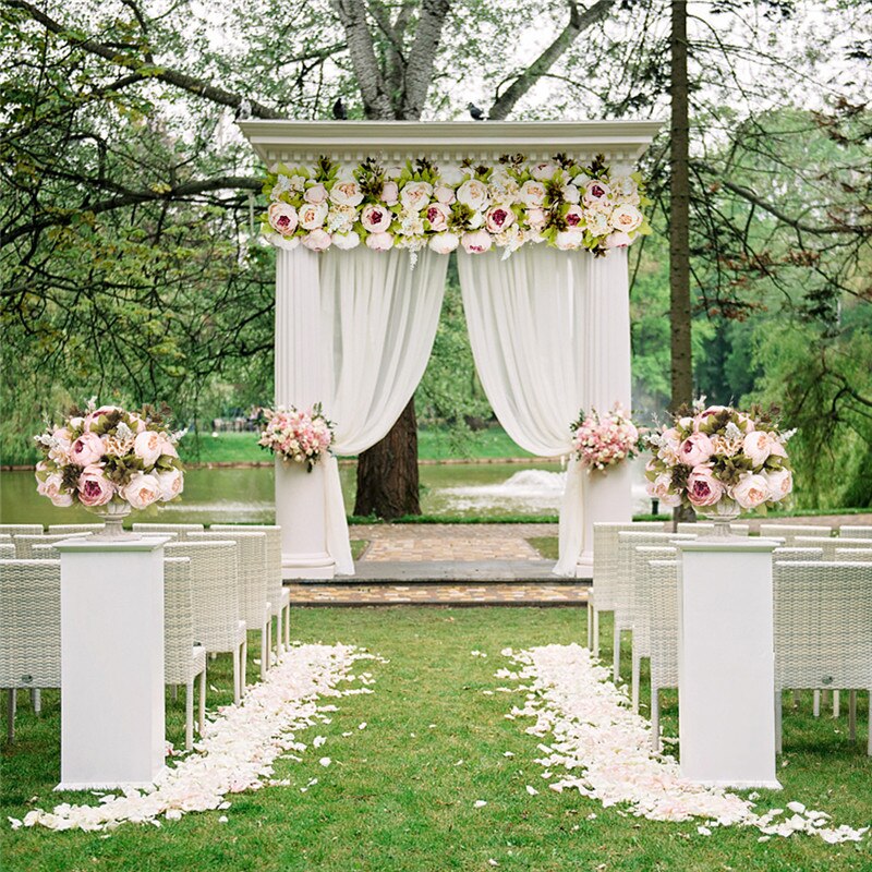 scalloped white table runner1