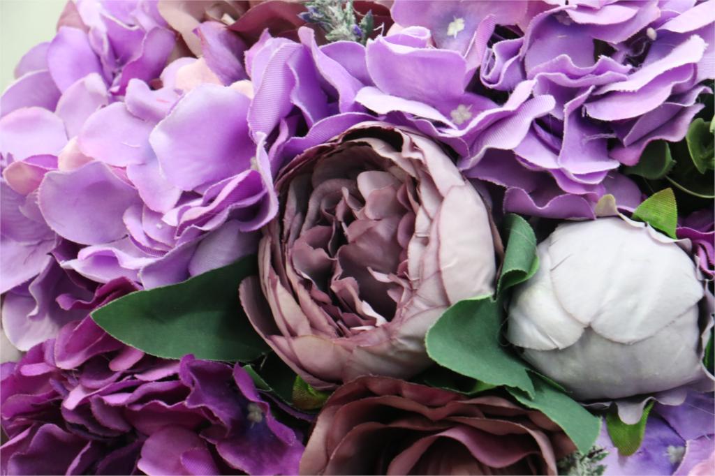 flower arrangement for center table4