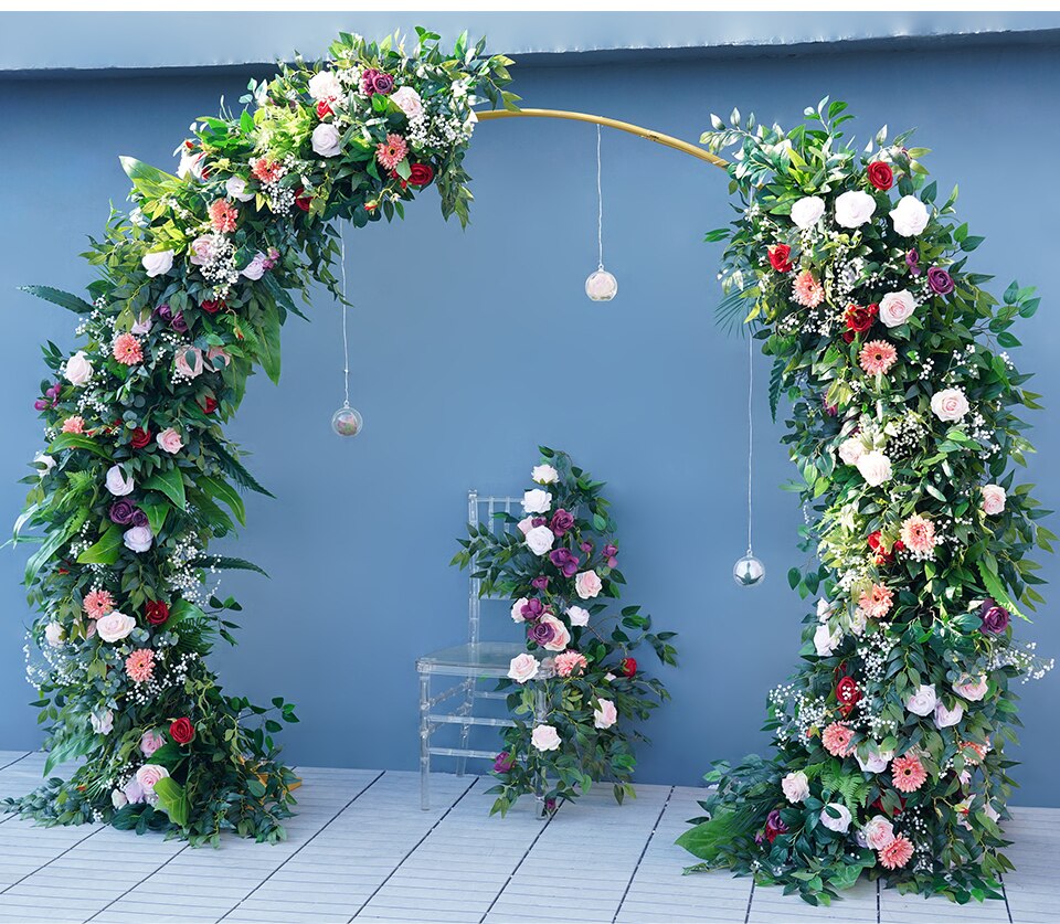 wedding arch with neon sign7