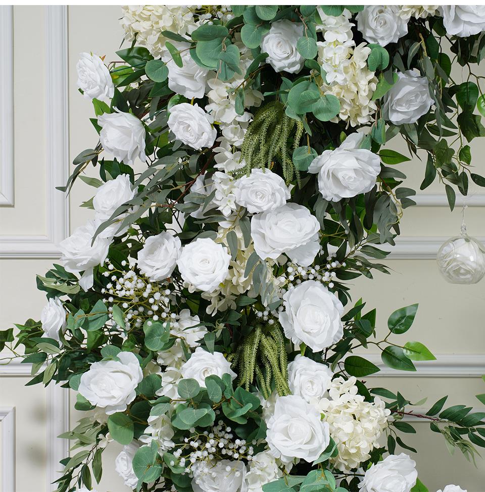 silver and white wedding decor7