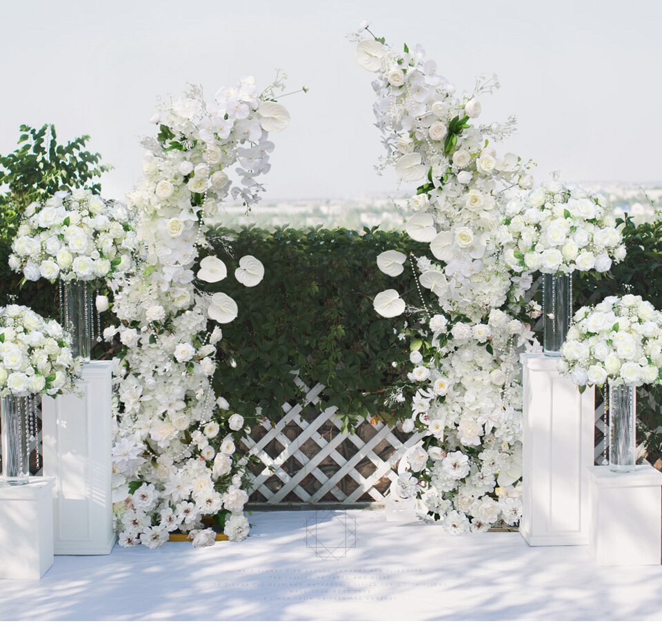 illuminated table runner