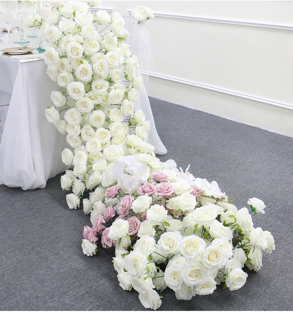 pink damask table runner8