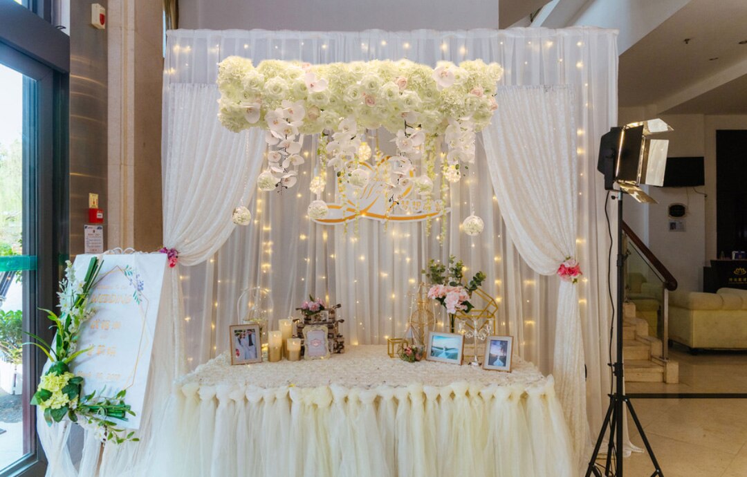 flower arrangements in jam jars1