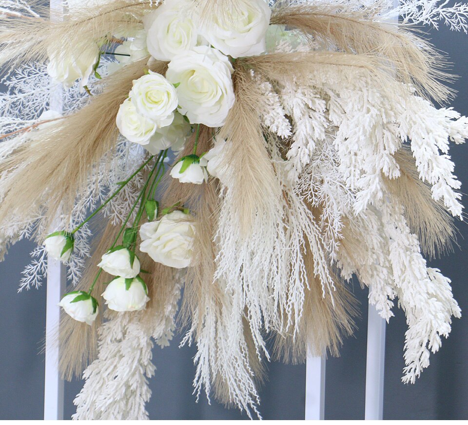 red and white striped paper table runner8