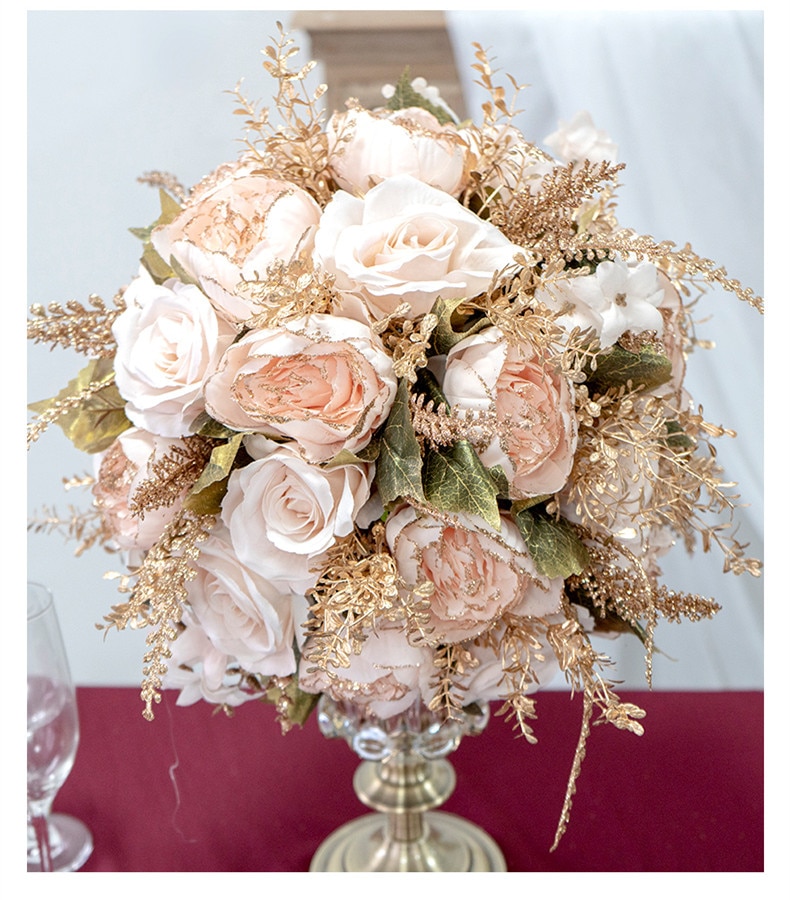 sweetheart table flowers blue hydrangeas8