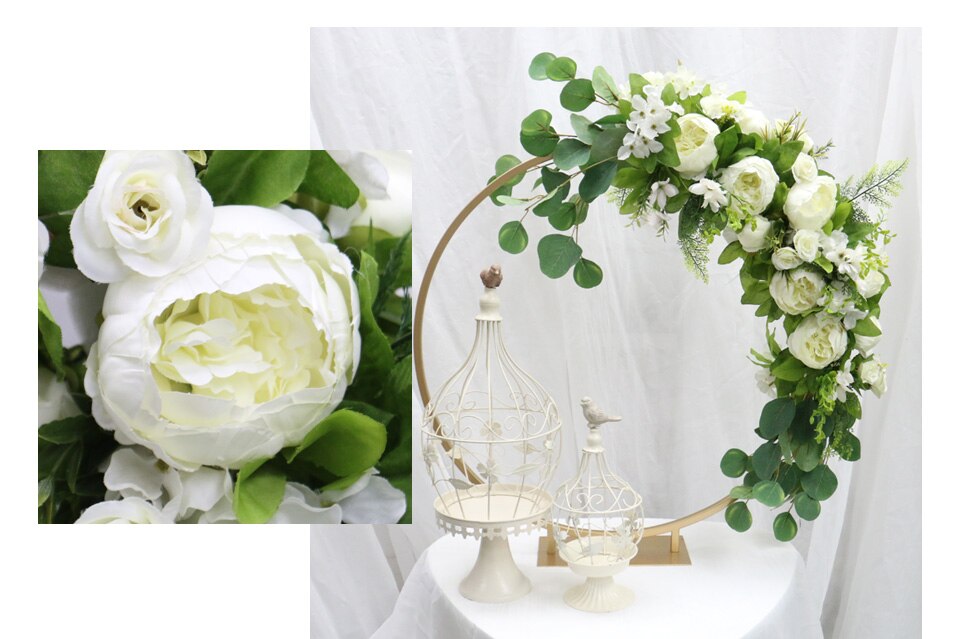 classic wedding decor flowers9