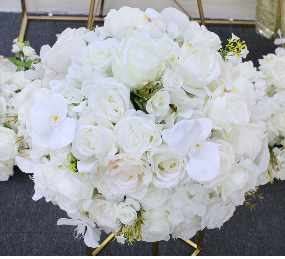 flower arrangement using three barrels7