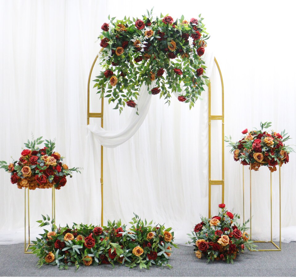 Color scheme and floral selection for wedding arrangements