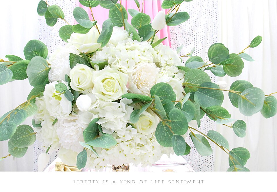 wildflower wedding table flowers3