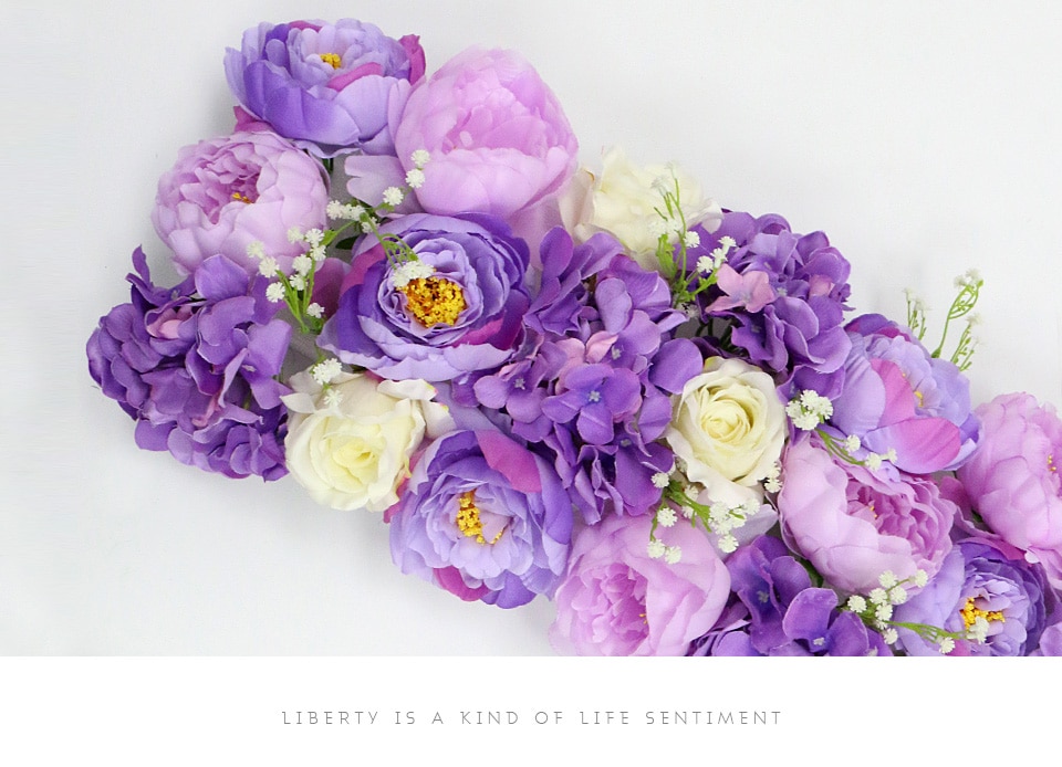 lilac and silver wedding decor7