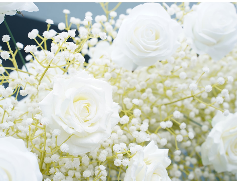 navy and white flower arrangements9