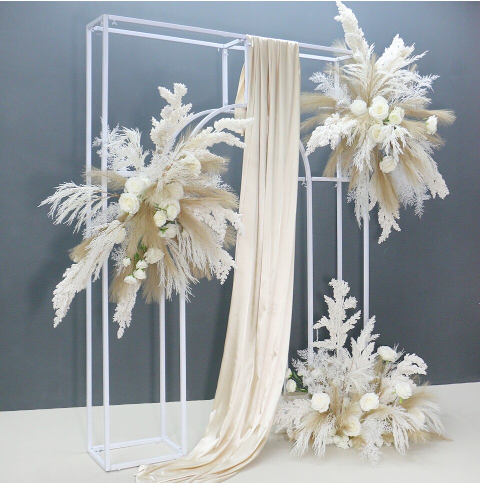 hanging outdoor winter flower arrangements7