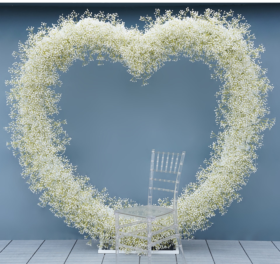 navy and white flower arrangements10