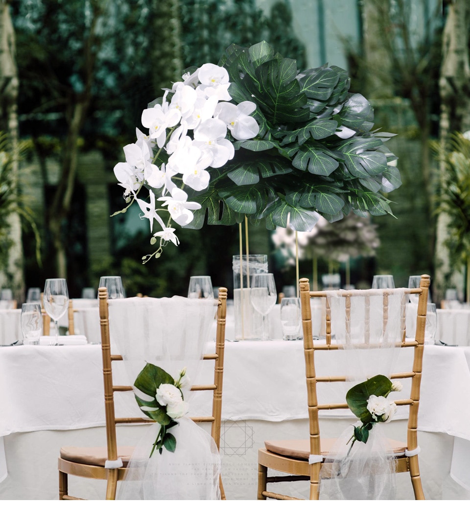 red bandana used as table runner